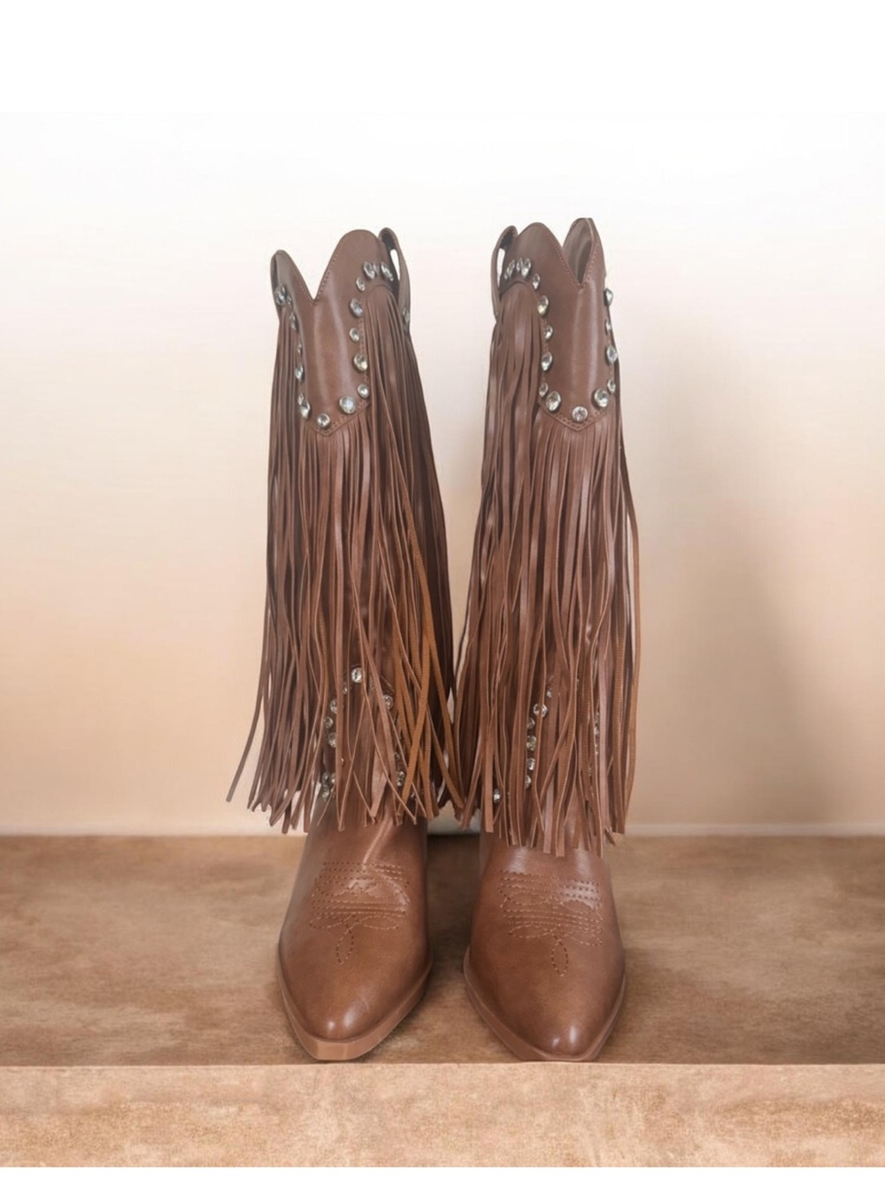 LILIANA BANDIDA FRINGE RHINESTONE WESTERN BOOTS SIZE 6